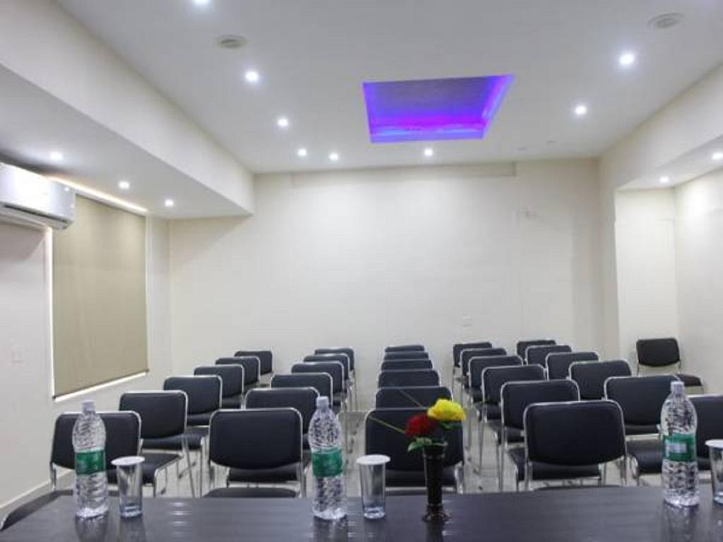 Sm Regency Kochi Ngoại thất bức ảnh